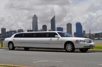Lincoln 10 seat limousine hire Perth