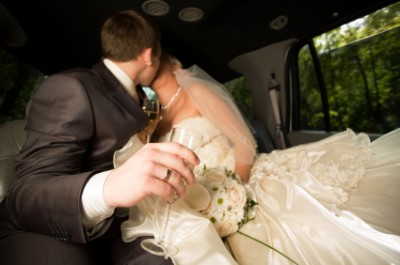 Chauffeured Wedding Cars, Limousines & Stretch Limos Melbourne